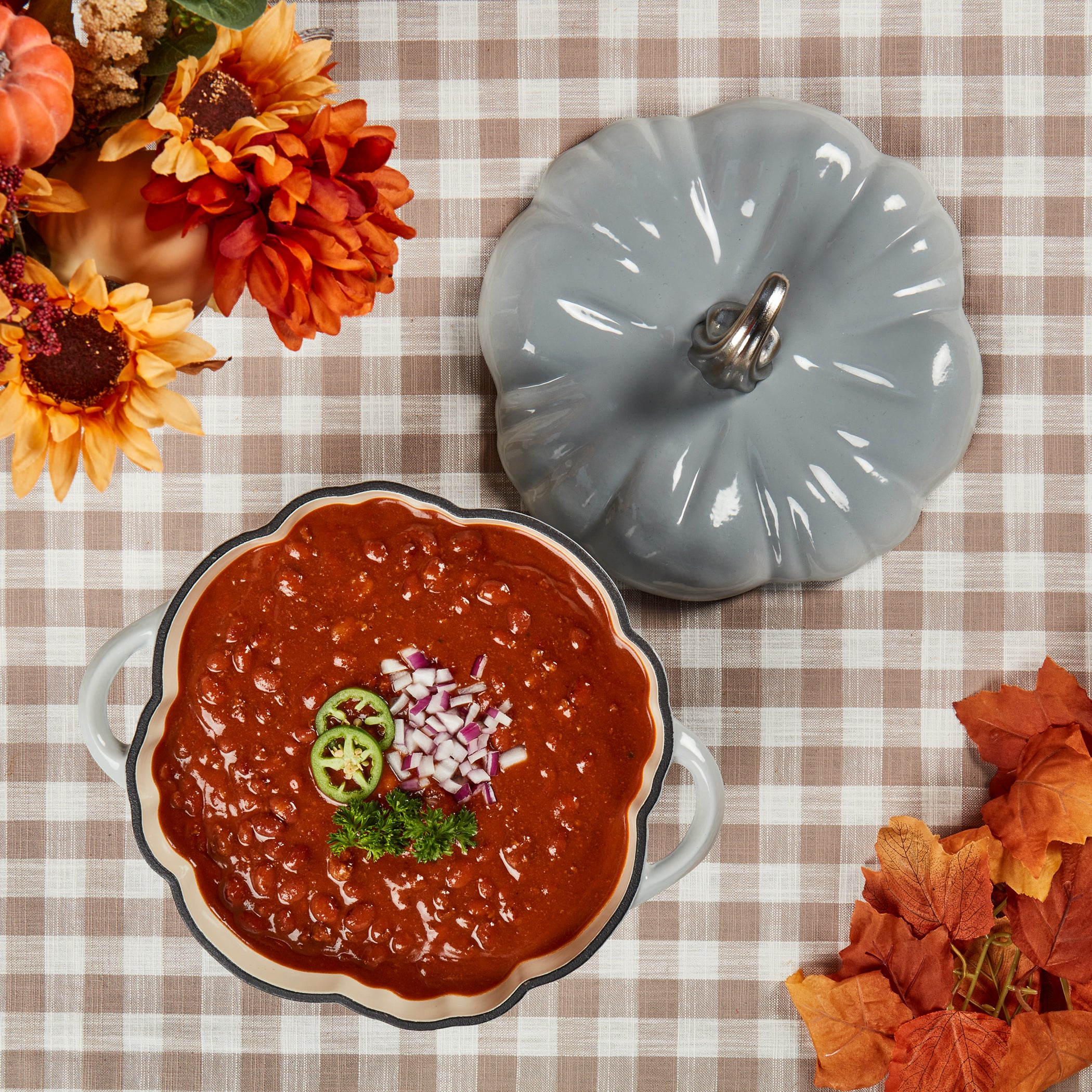 2-Quart / 4-Quart Enameled Cast Iron Pumpkin Dutch Ovens, Silver - Image 9
