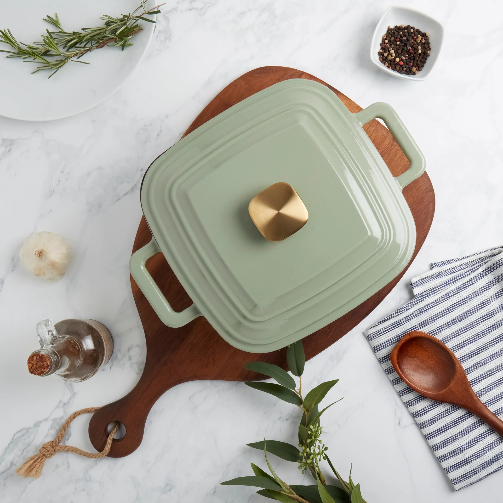 4-Quart Enameled Cast Iron Square Dutch Ovens, Matcha Green - Image 9