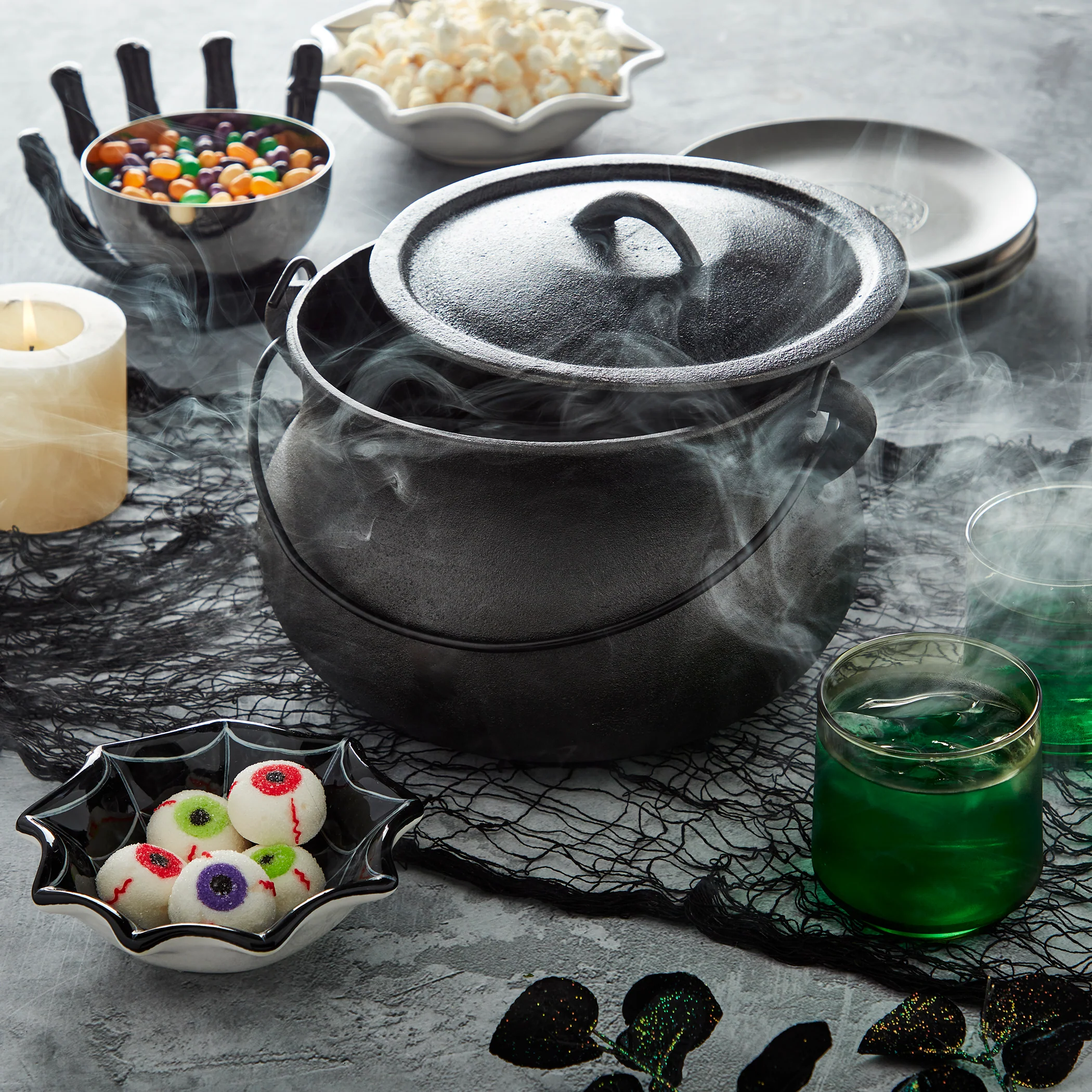 4-Quart Cast Iron Cauldron Pot with Handle - Image 3