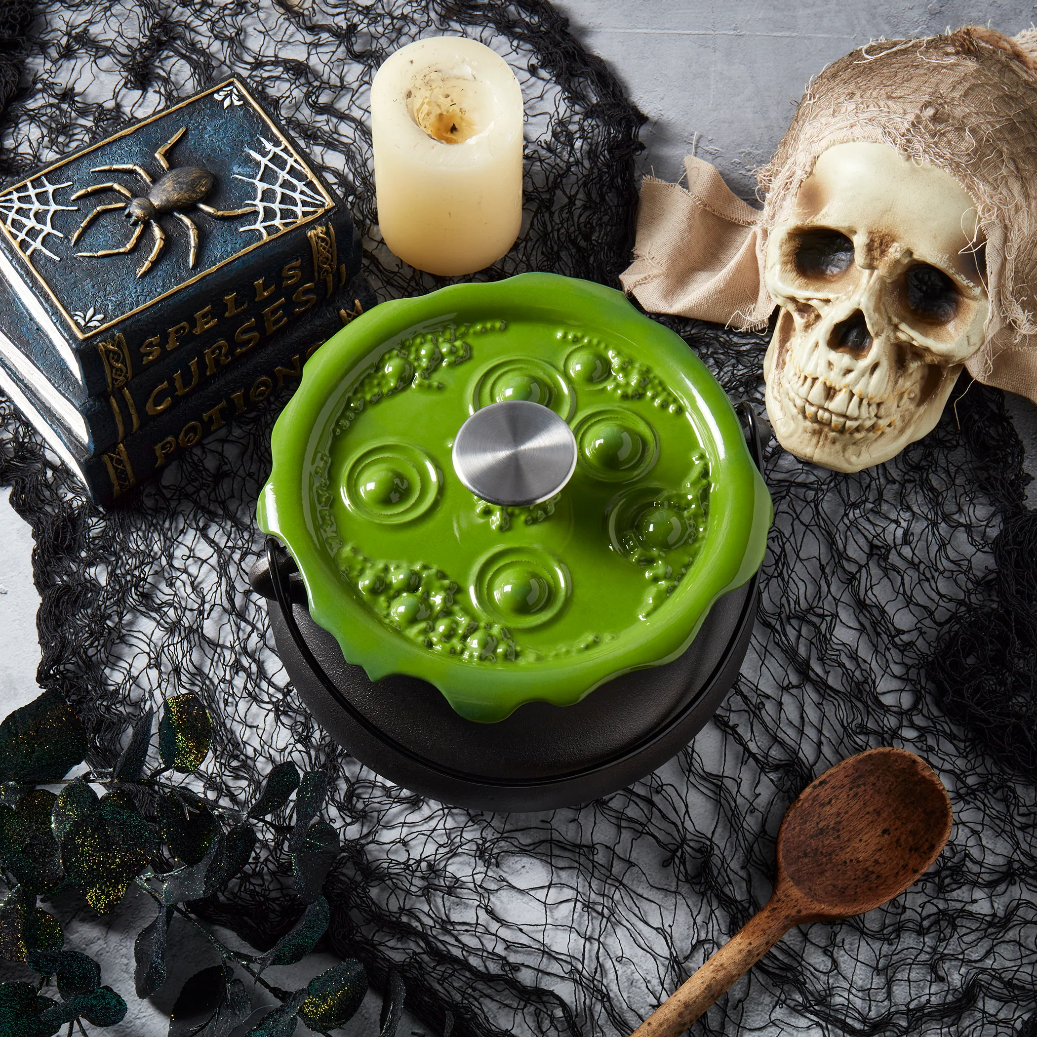 4-Quart Cast Iron Cauldron Pot with Green 'Bubbling' Lid - Image 4