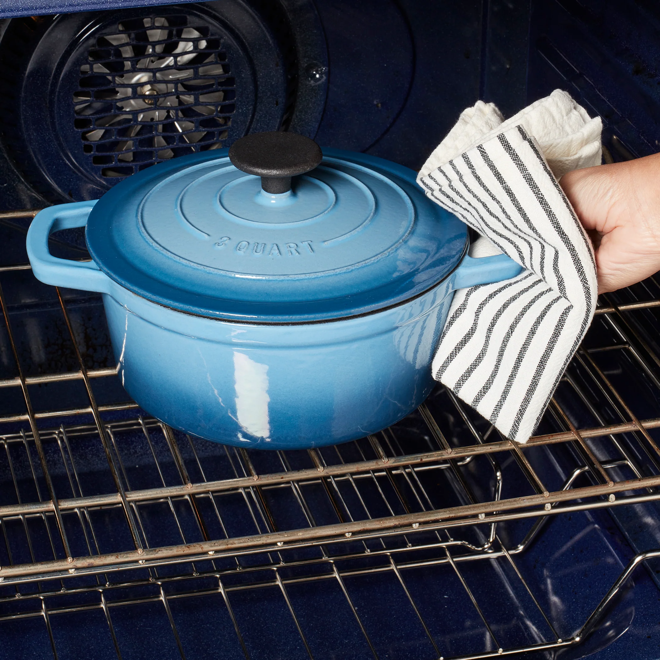 3-Quart Enameled Cast Iron Dutch Oven, Blue - Image 9