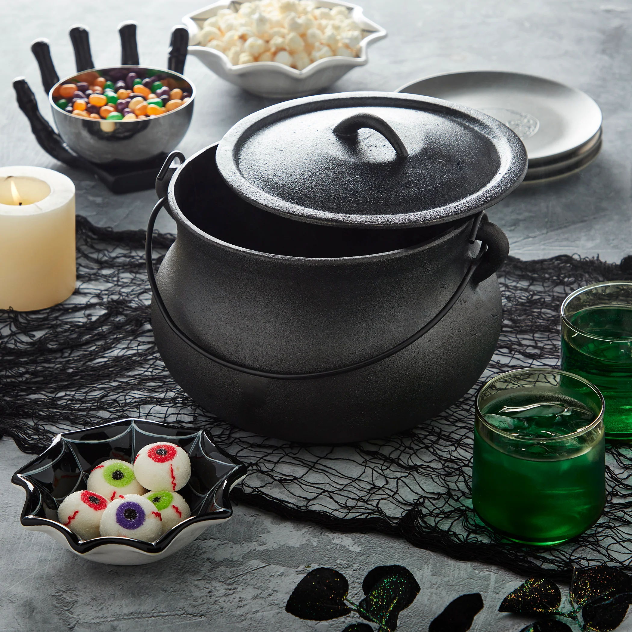 6-Quart Cast Iron Cauldron Pot with Handle - Image 6