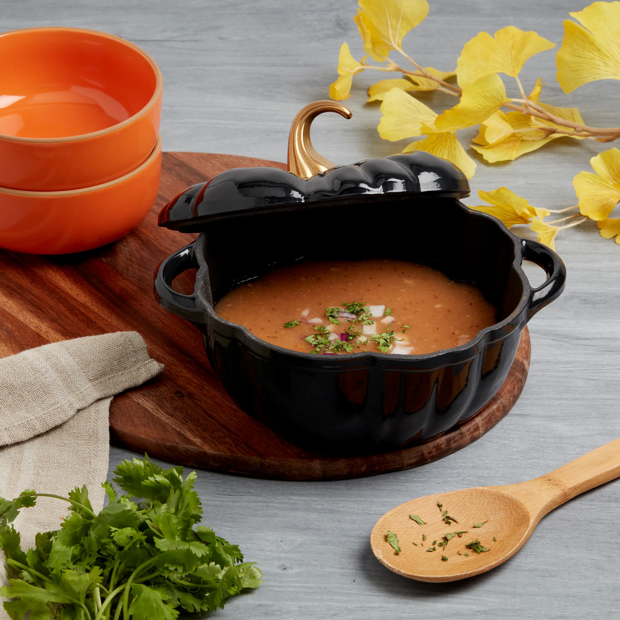 2-Quart / 4-Quart Enameled Cast Iron Pumpkin Dutch Ovens, Black - Image 7