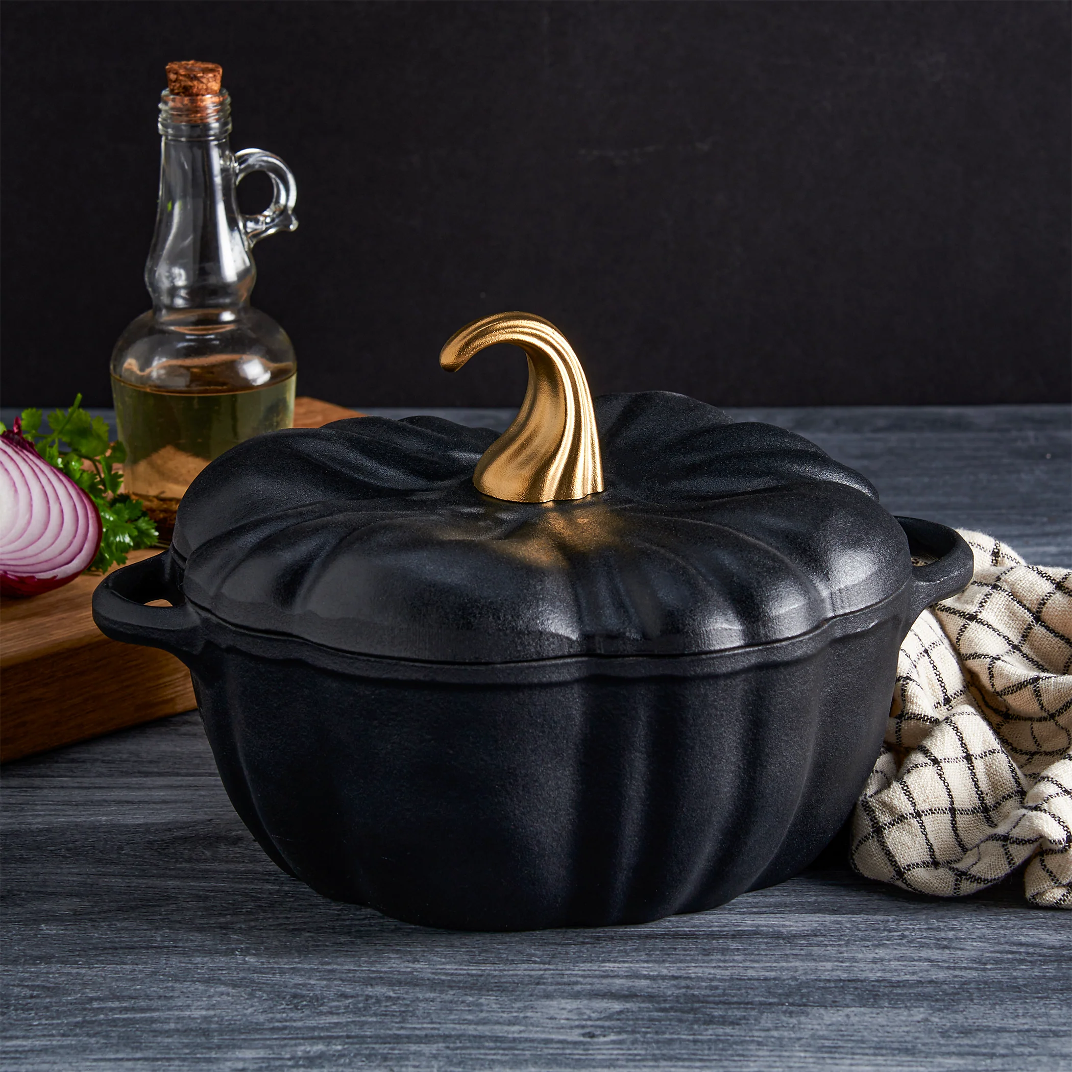 2-Quart / 4-Quart Enameled Cast Iron Pumpkin Dutch Ovens, Black - Image 8