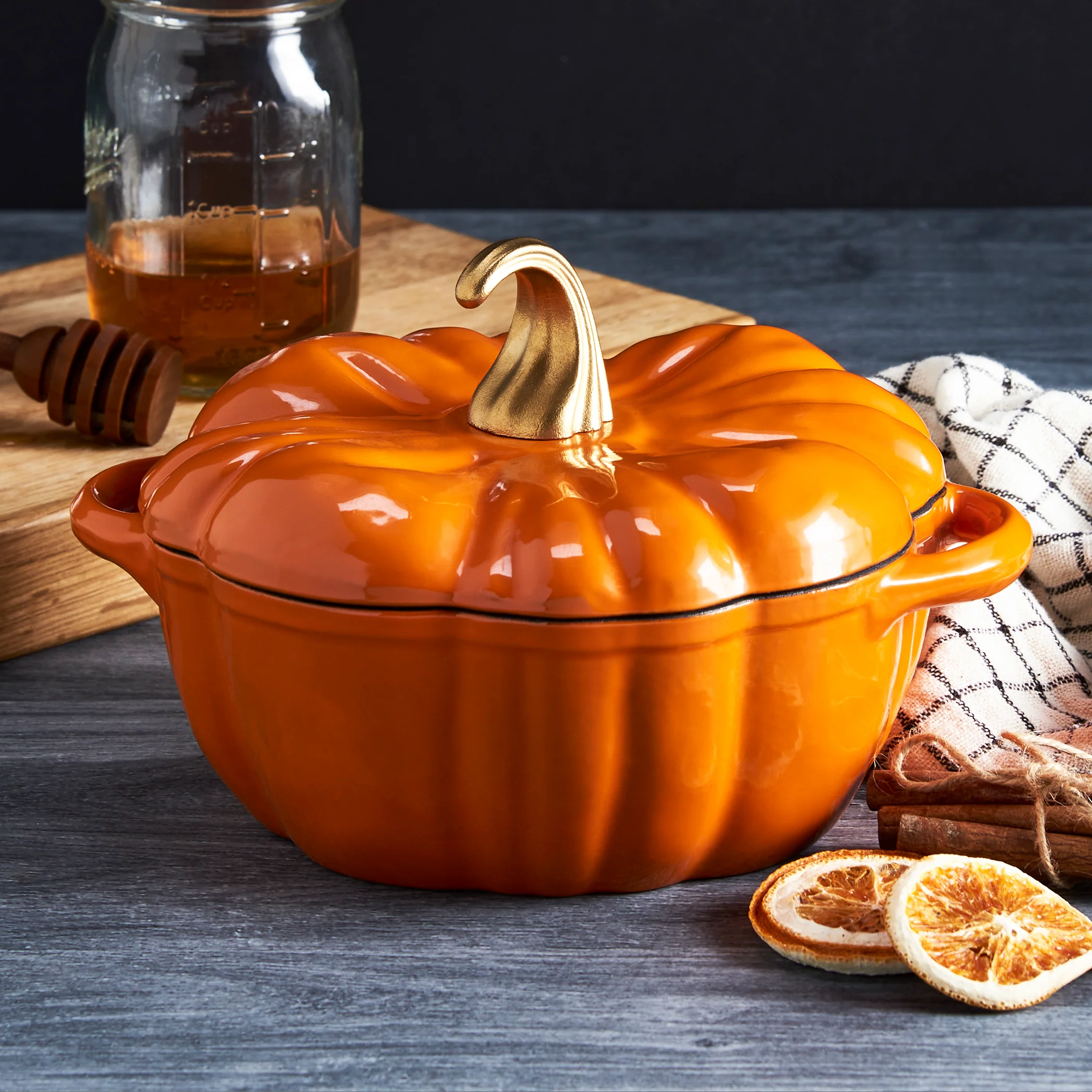 2-Quart / 4-Quart Enameled Cast Iron Pumpkin Dutch Ovens, Orange - Image 6